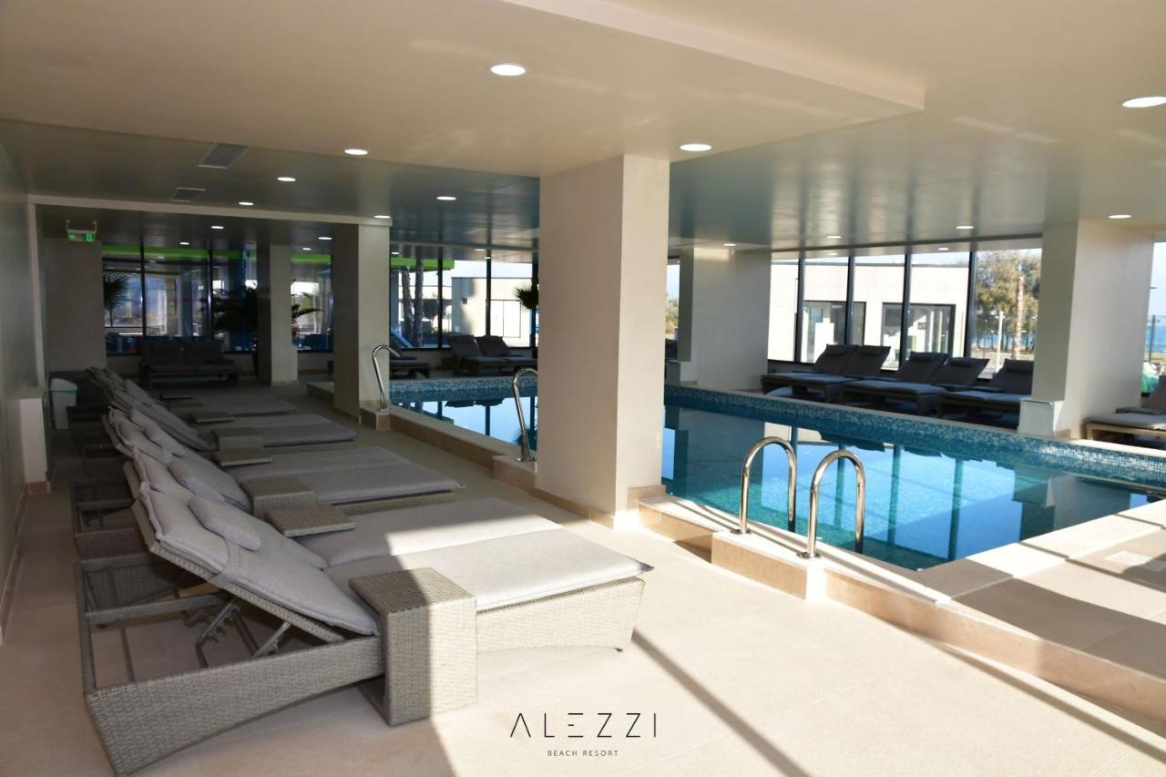 Alezzi Majestic Apartments 97 Năvodari Exteriör bild