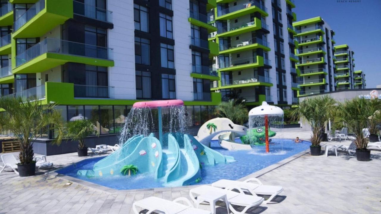 Alezzi Majestic Apartments 97 Năvodari Exteriör bild